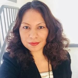 Meet your Posher, Alexandra